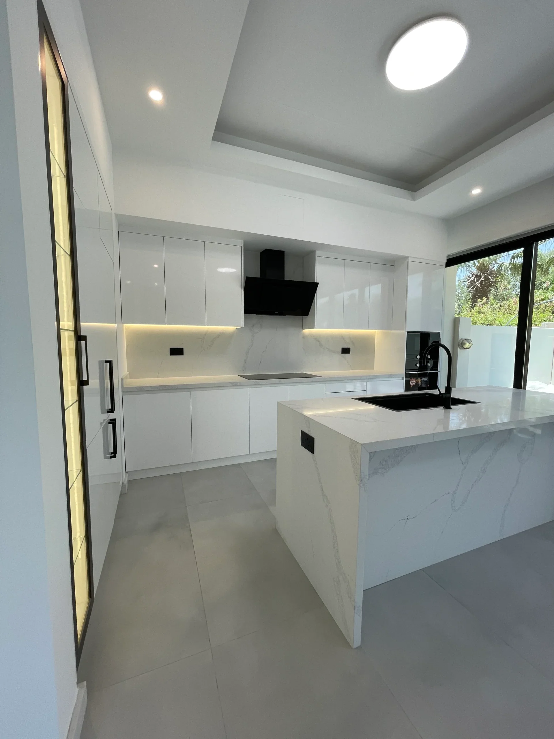 Rochester Damac Hills, Dubai Kitchen Renovation