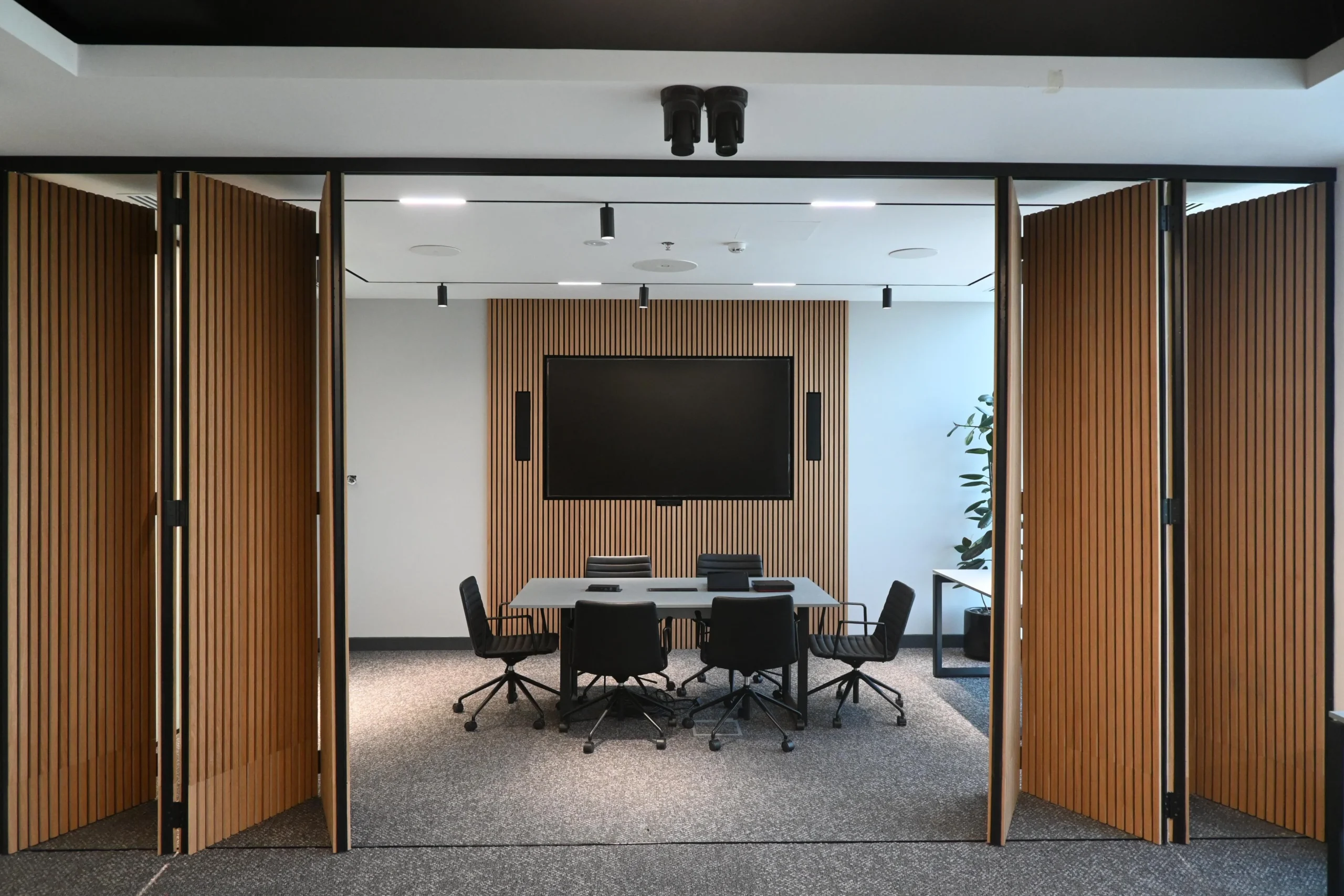 QSC Audio Office – Dubai Supreme Court Complex