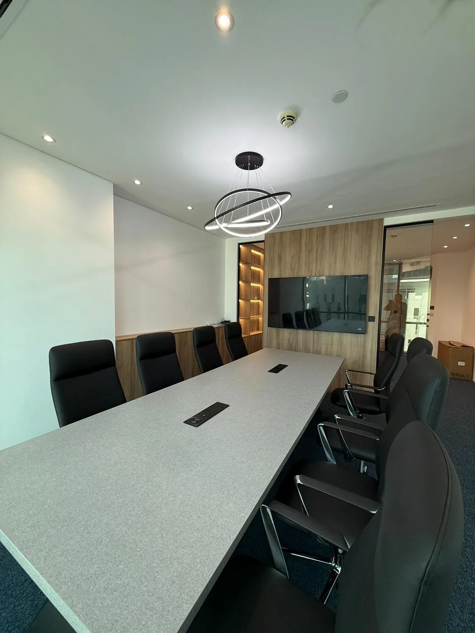 Office 405 interior renovation DIFC