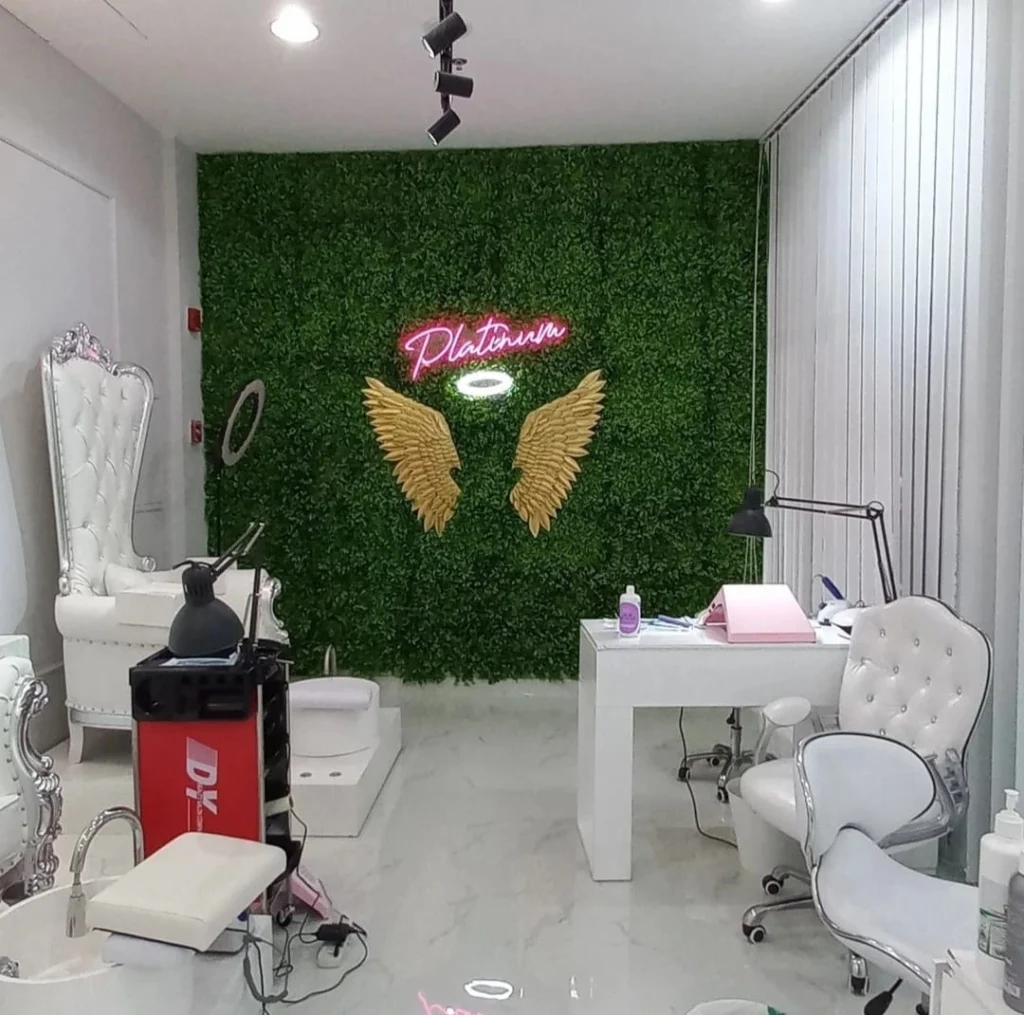 Platinum Salon — photo 1